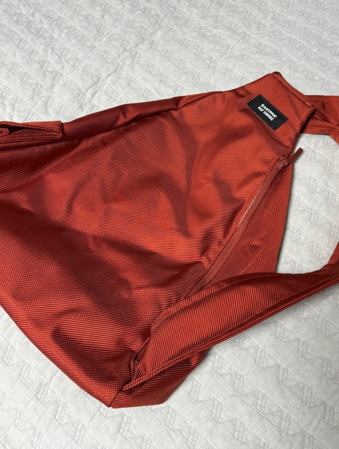 라프시몬스x이스트팩 18aw 슬링백 브라운 os 상품이미지7
