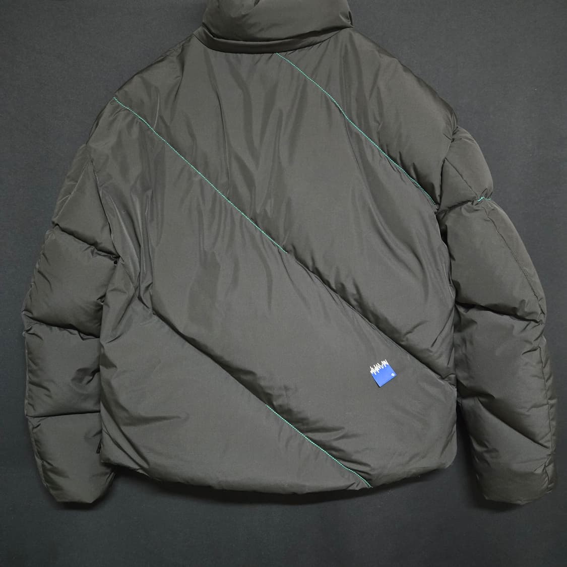 자라 아더에러 패딩 블랙(XS사이즈) 상품이미지2