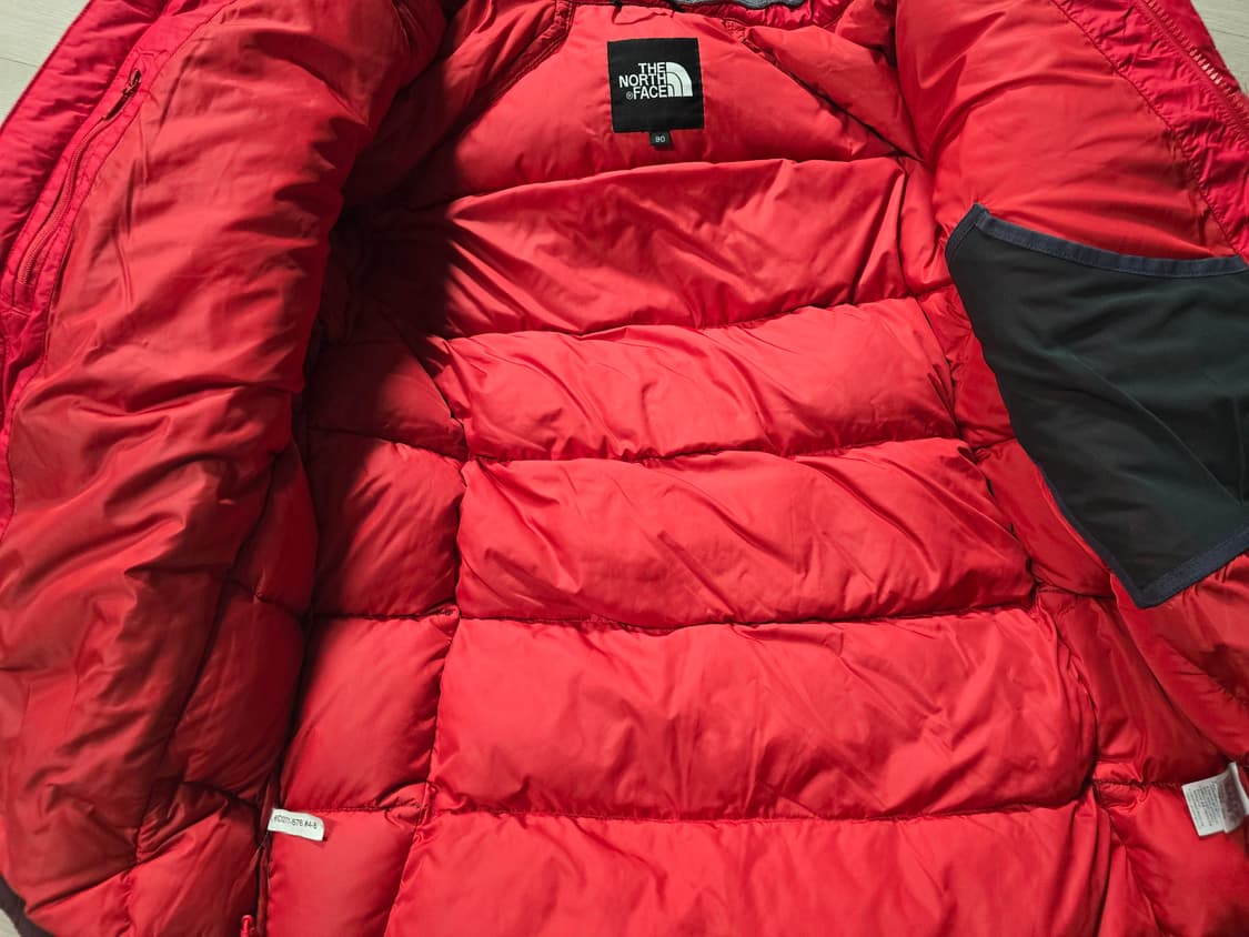 노스페이스 700 시그마 구스다운패딩.
싸이즈 90~95 상품이미지5