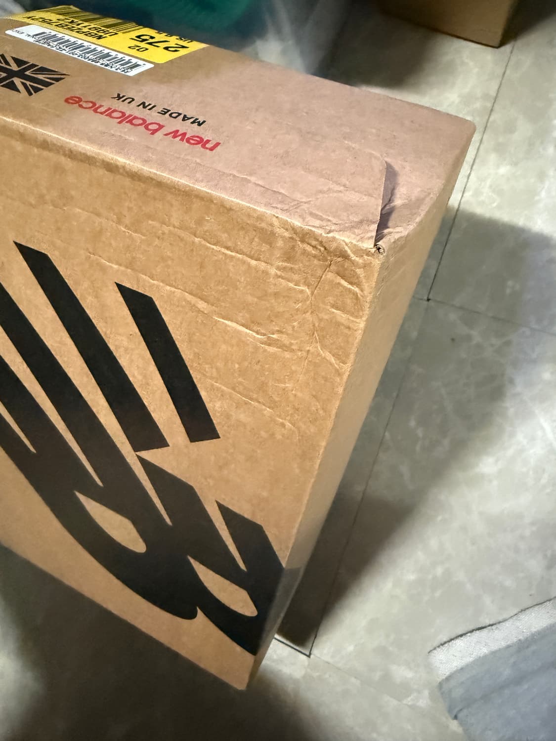 275사이즈 뉴발란스 991v2 메이드인uk 옐로우 블랙 케이스스터디 상품이미지4