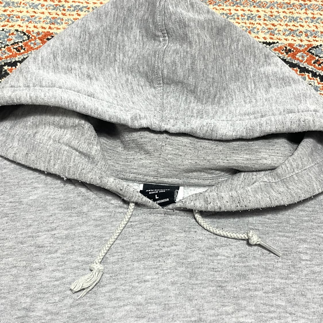 뉴발란스 스펠로고 그레이 기모 후드티셔츠 남성L 상품이미지4