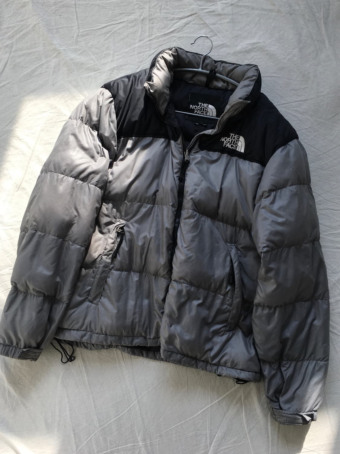 노스페이스 가슴로고 눕시패딩 상품이미지3