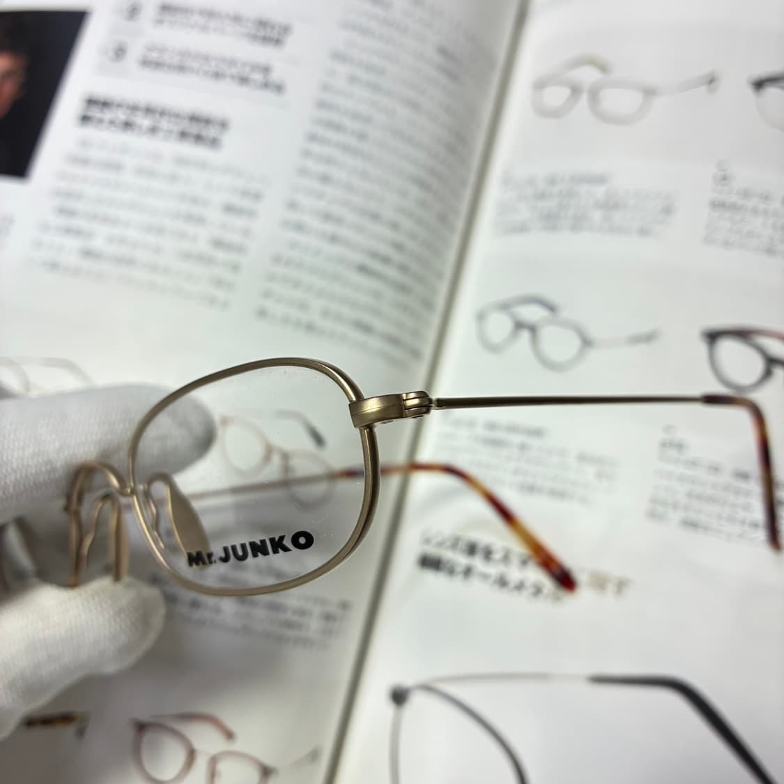 JUNKO KOSHINO MR.JUNKO 준코 코시노 골드 티타늄 안경 상품이미지3