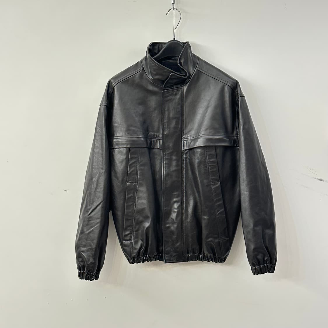 르메르 레더 23AW 블루종 가죽  상품이미지1