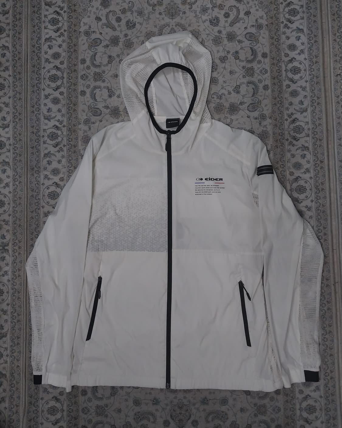 아이더 화이트 메쉬 후드 바람막이 L 상품이미지1