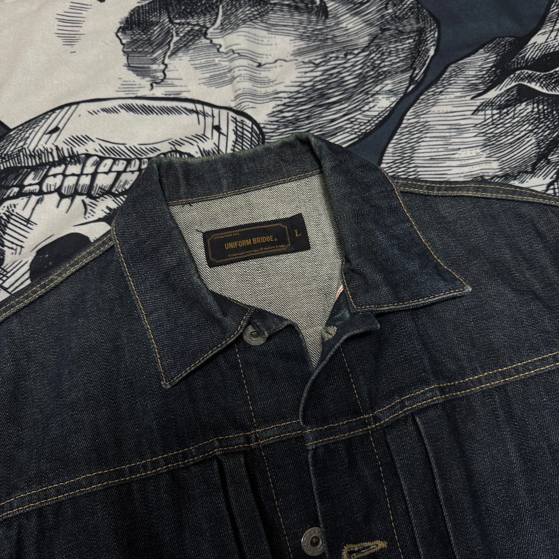 유니폼브릿지 타입2 데님트러커 자켓 L사이즈 상품이미지2