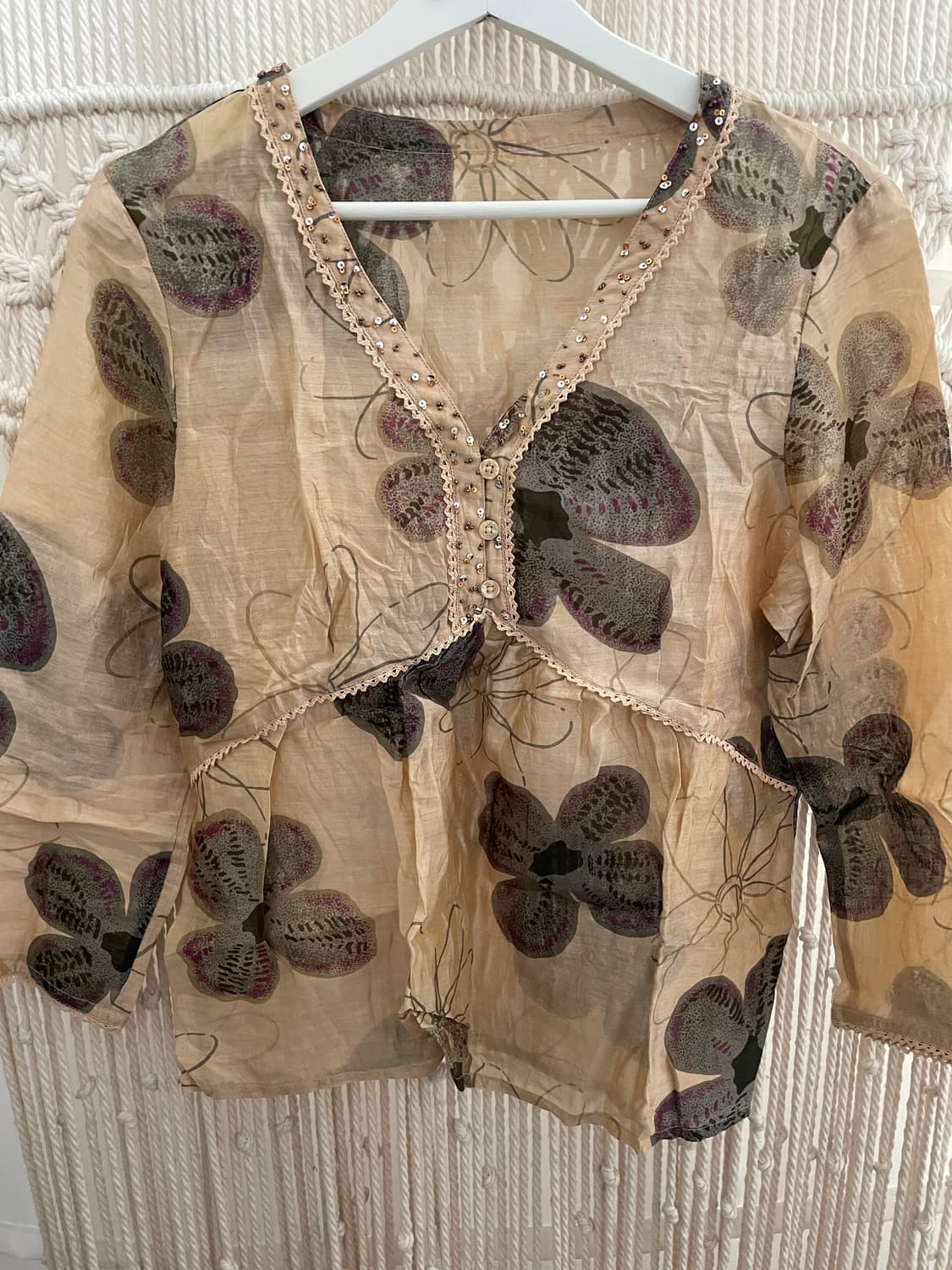 로맨틱 꽃 베이지 블라우스 상품이미지1