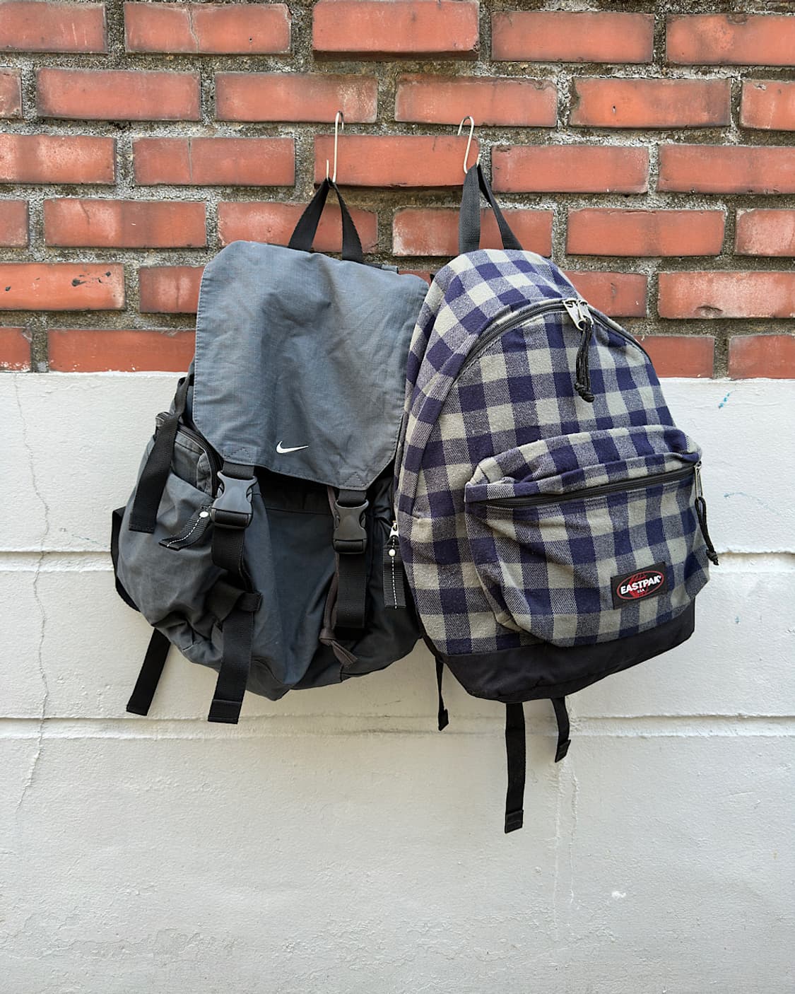 이스트팩 체크 울 백팩 상품이미지1