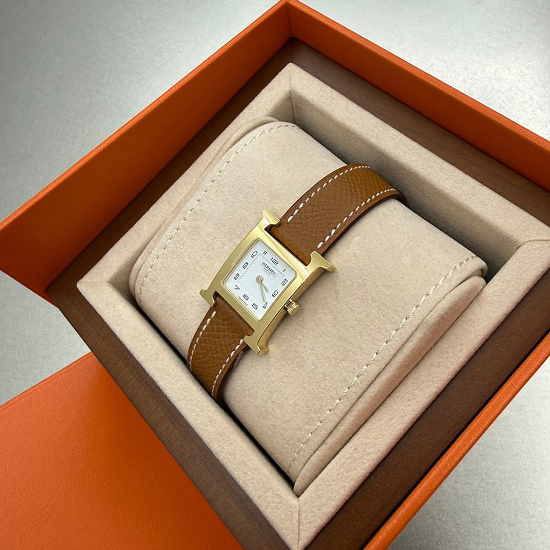 에르메스 클래식 워치 H 아워 금장시계 스몰 상품이미지1