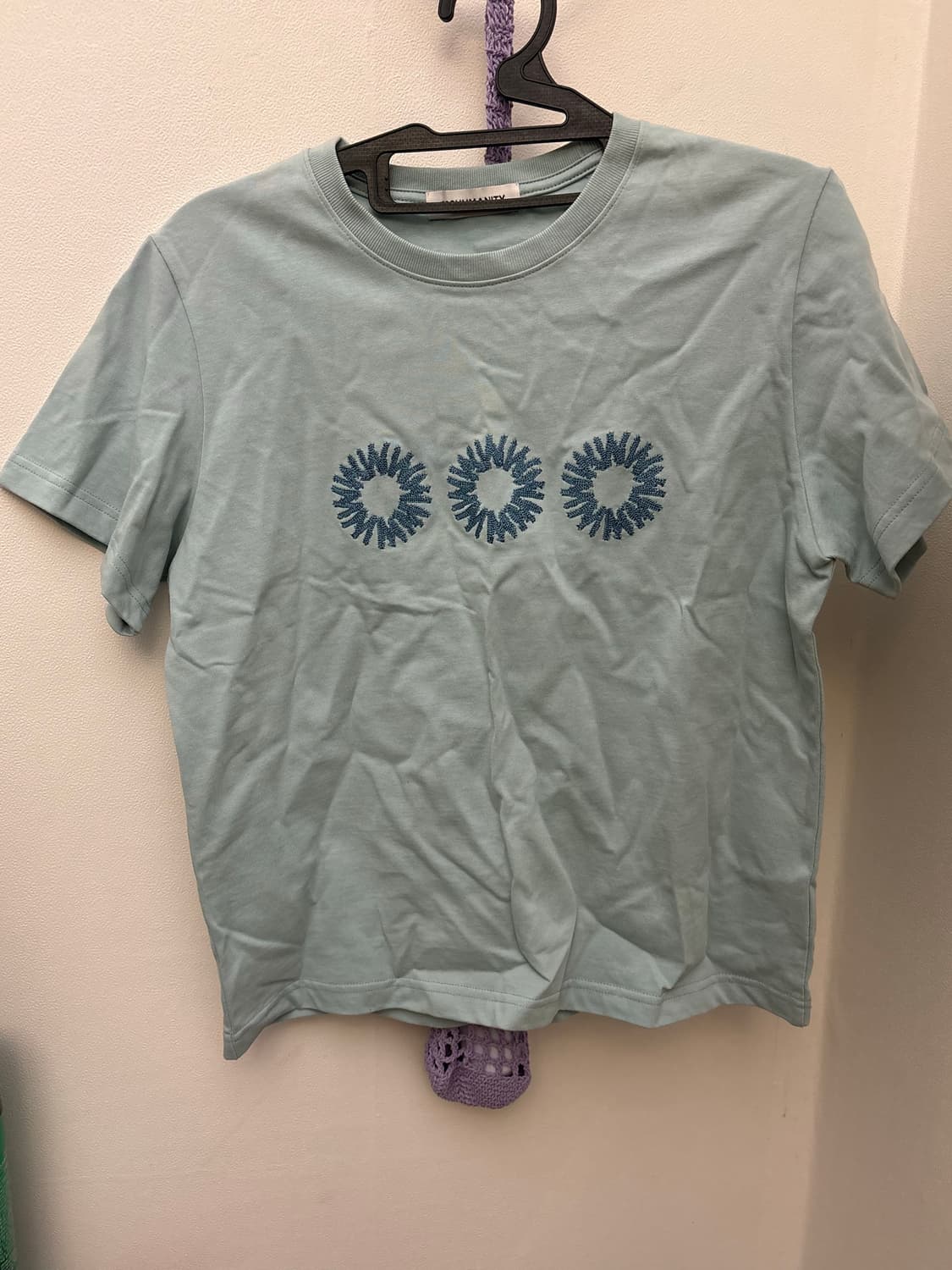 999휴머니티 로고 반팔티 light blue xs 상품이미지2