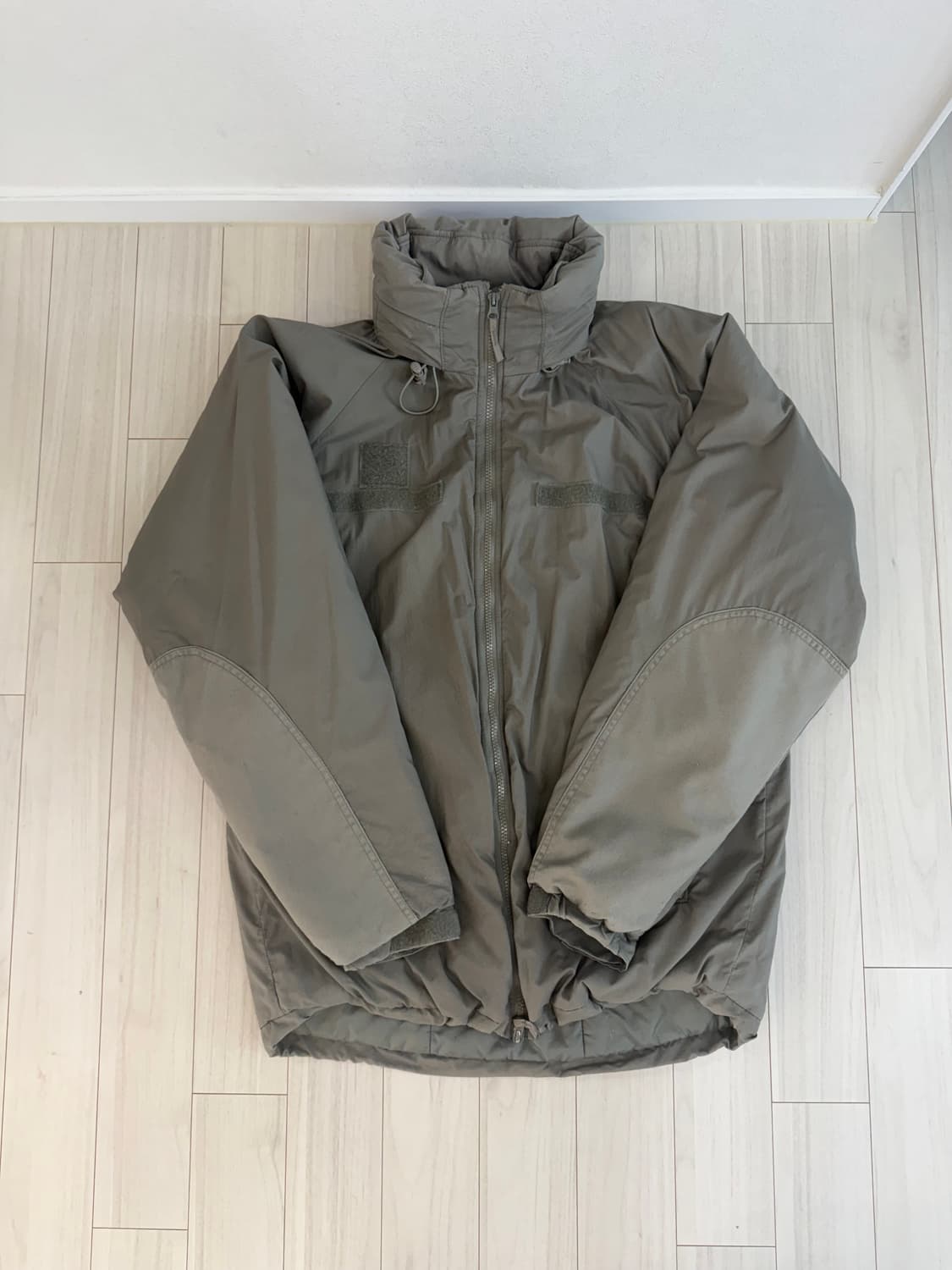 • 미군 오리지널 레벨7 프리마로프트 셋업. 사이즈 굳. 상품이미지1