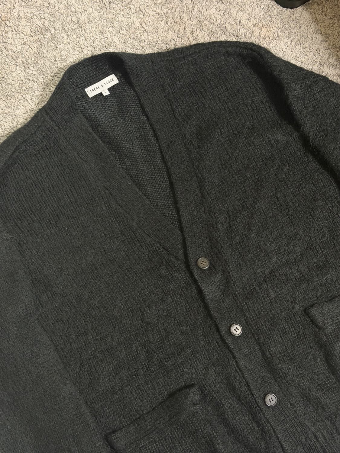 프릭스스토어 아크릴 니트 가디건 상품이미지4