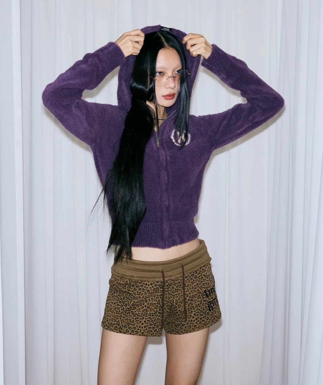 더미스테리어스호텔 퍼 니트 집업 상품이미지1