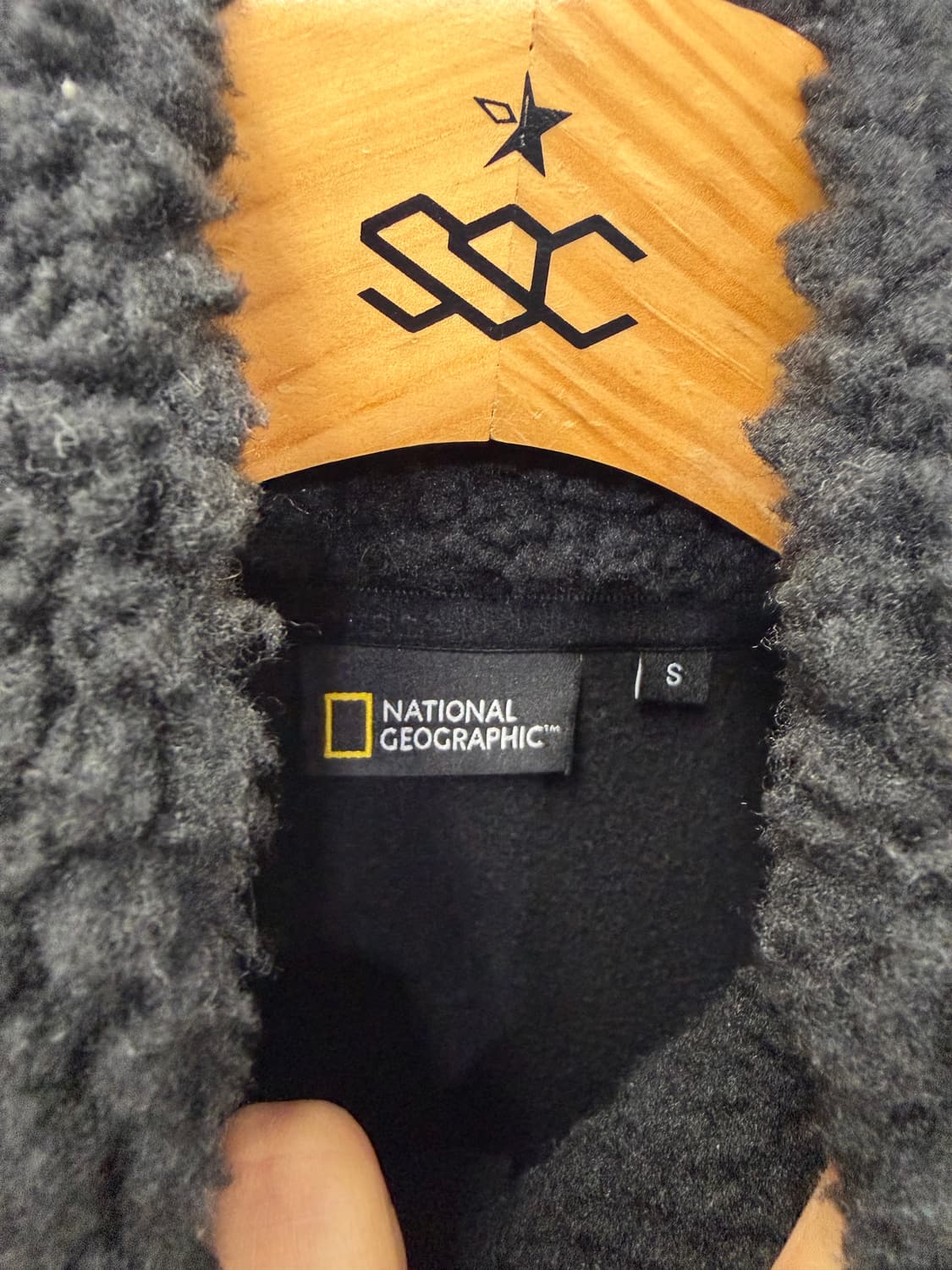 정품) 내셔널지오그래픽 검정색 뽀글이 플리스 후리스 S 상품이미지6