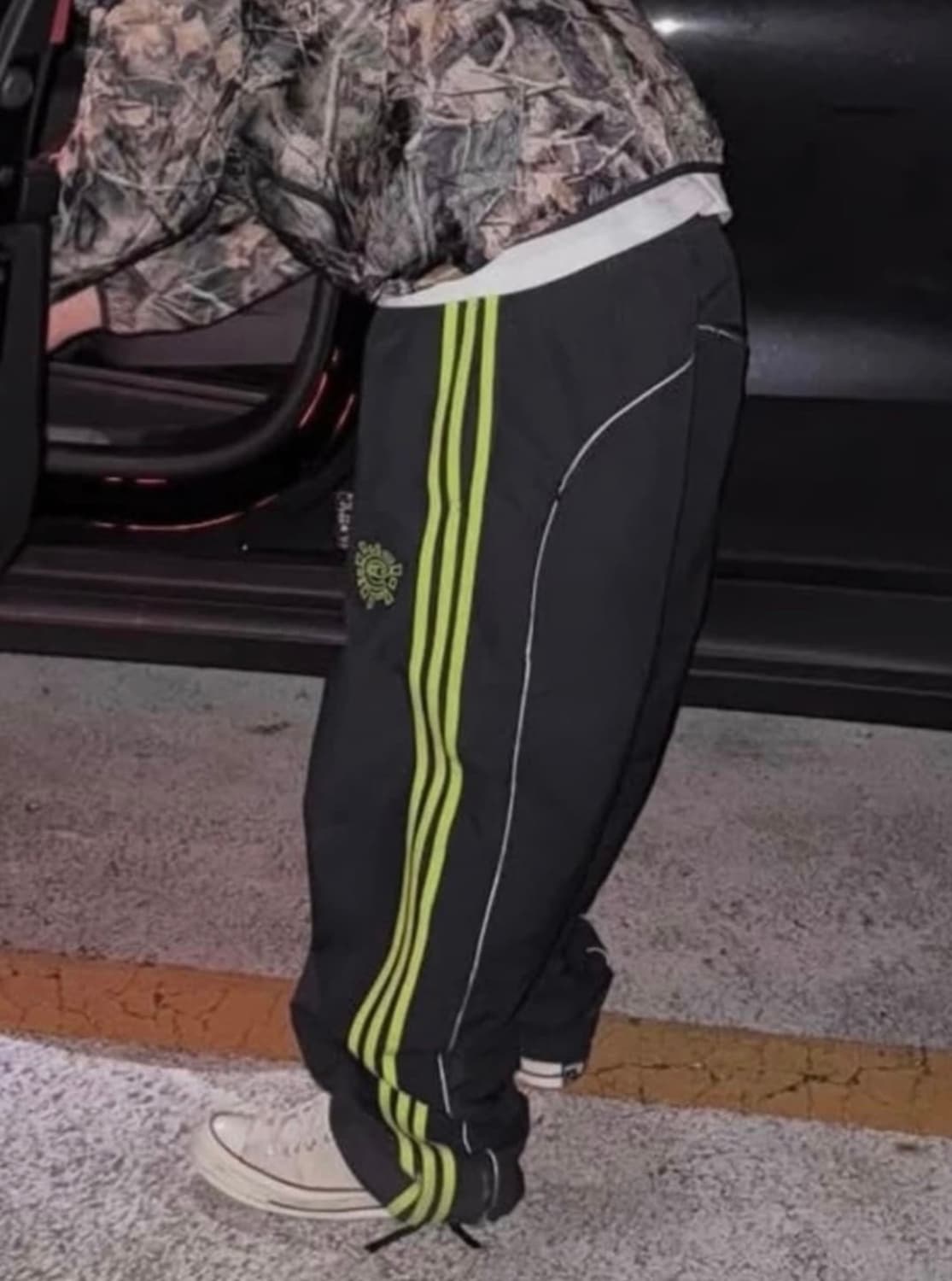Always X Adidas track pants M size 상품이미지2
