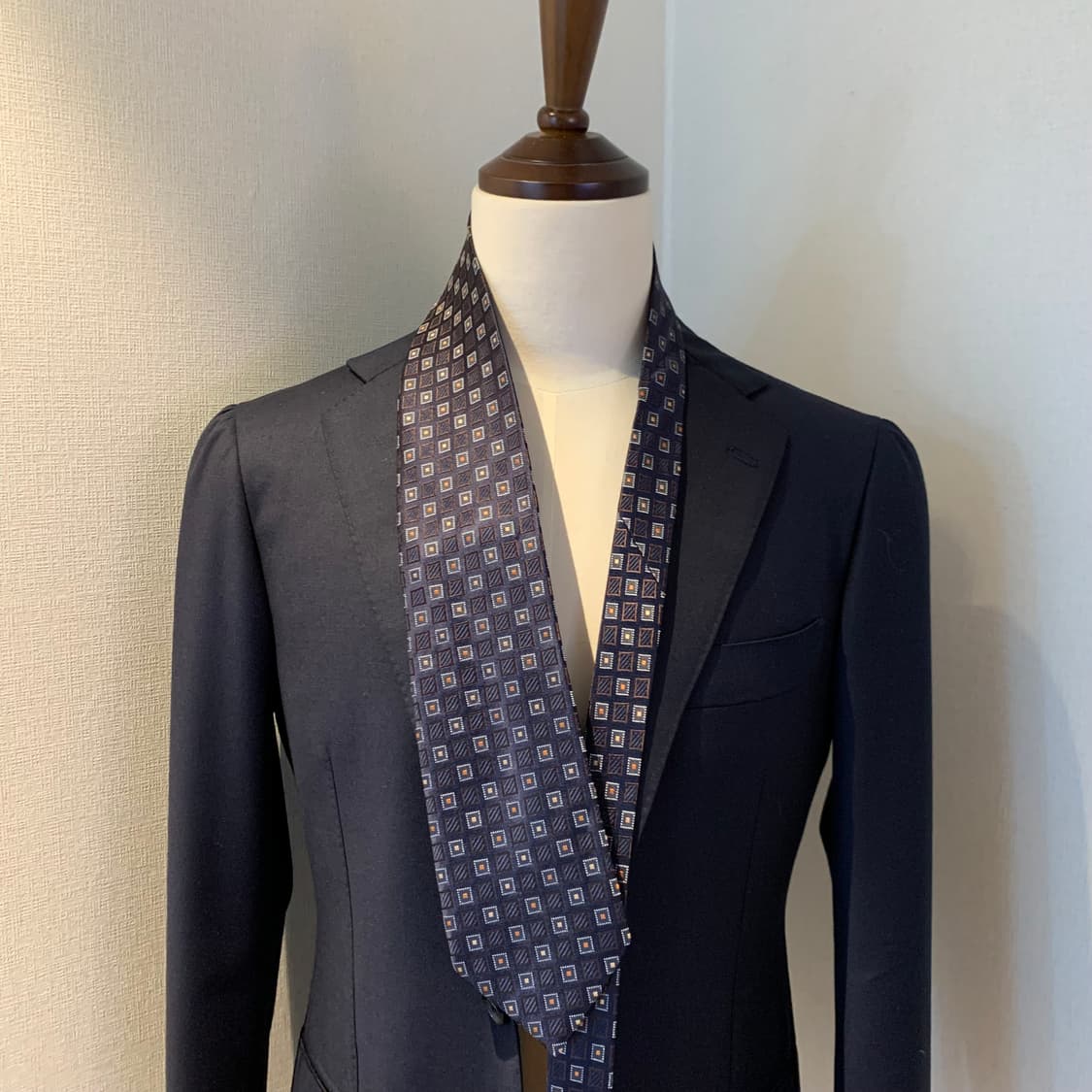 에르메네질도제냐 이태리 100실크 명품넥타이 최상급 A+등급 네이비 상품이미지1