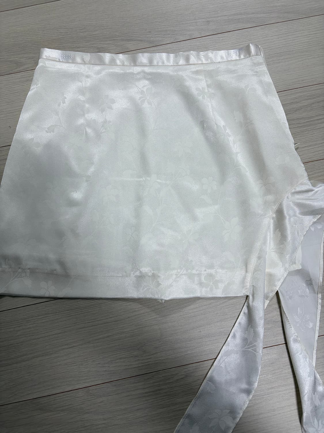 오데스 치마 상품이미지3