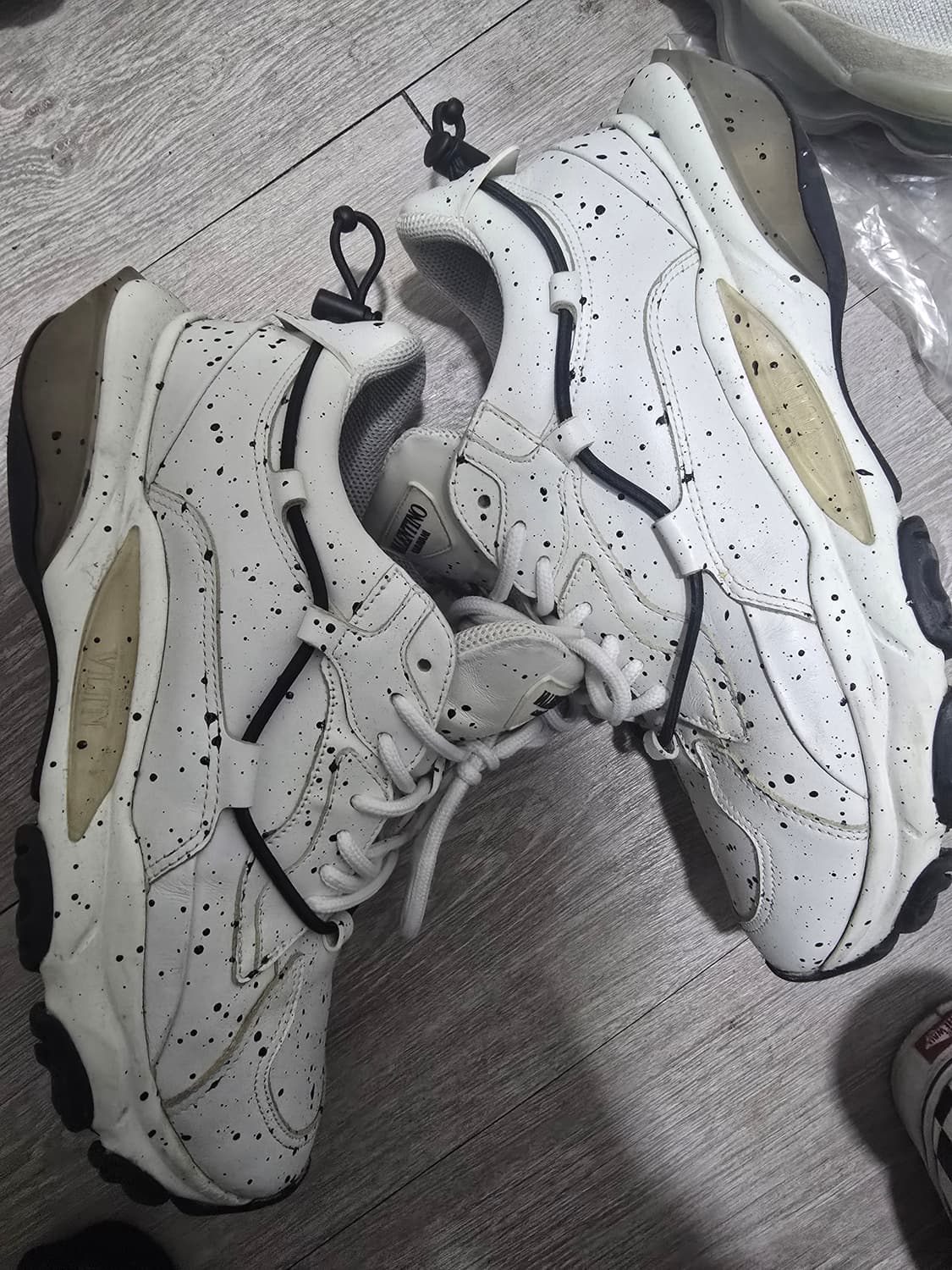 발렌티노 스니커즈 VLTN 상품이미지2