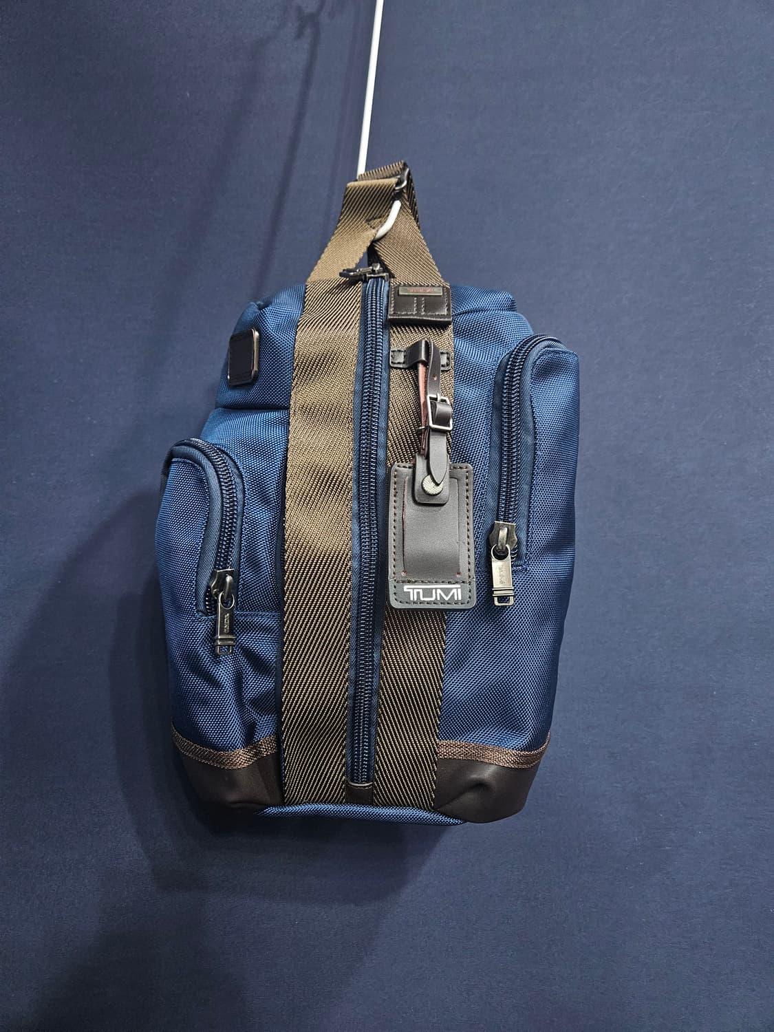 투미 다크블루 남성 메신저백  상품이미지1