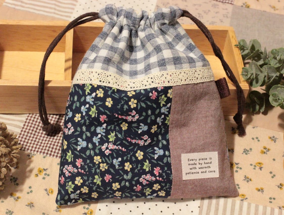 핸드메이드 패치워크 스트링 파우치 상품이미지1