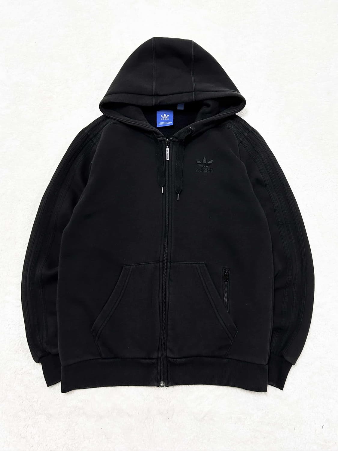 아디다스 자수로고 블랙 삼선 후드집업 상품이미지6