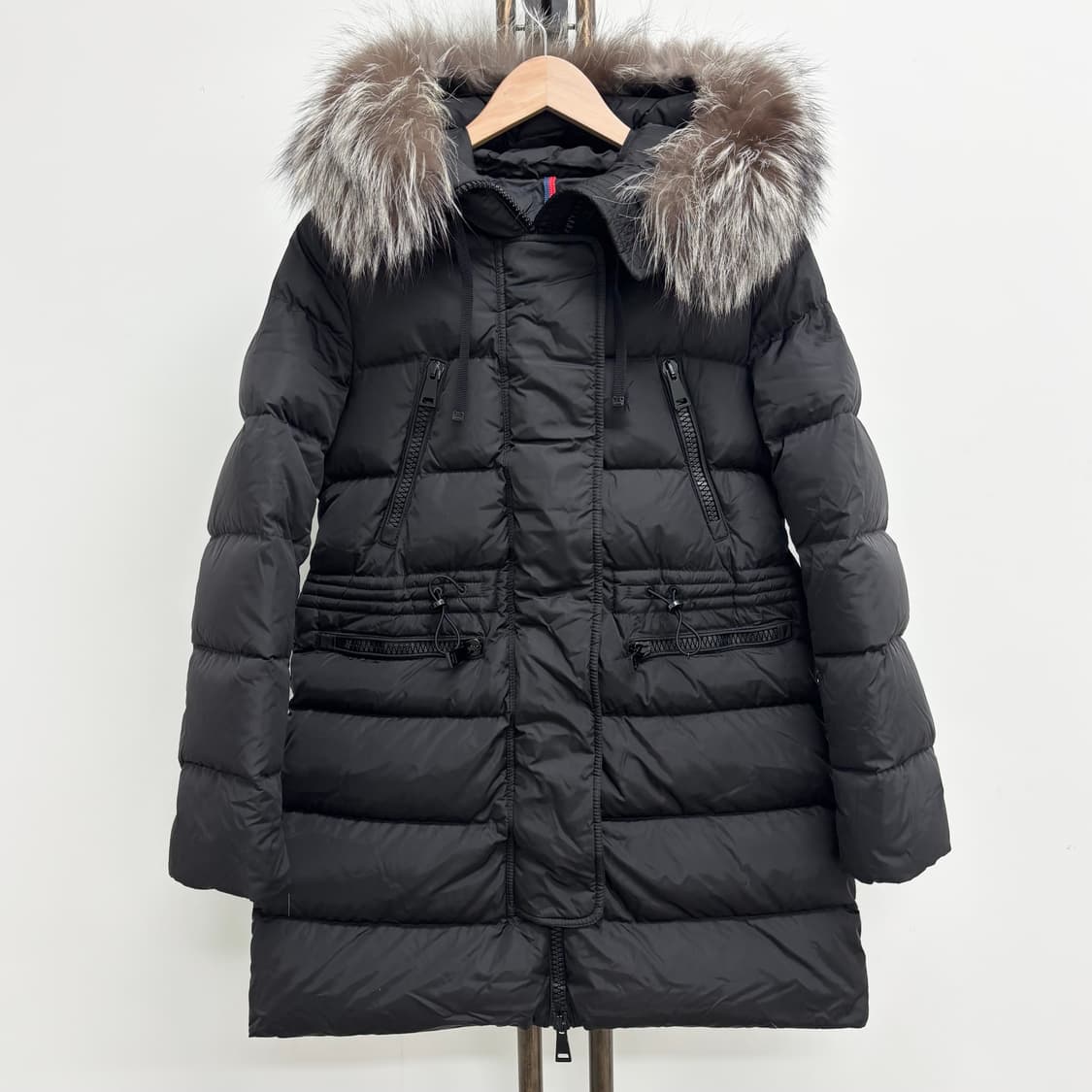 [0]몽클레어 아프로티티 롱 패딩 상품이미지1