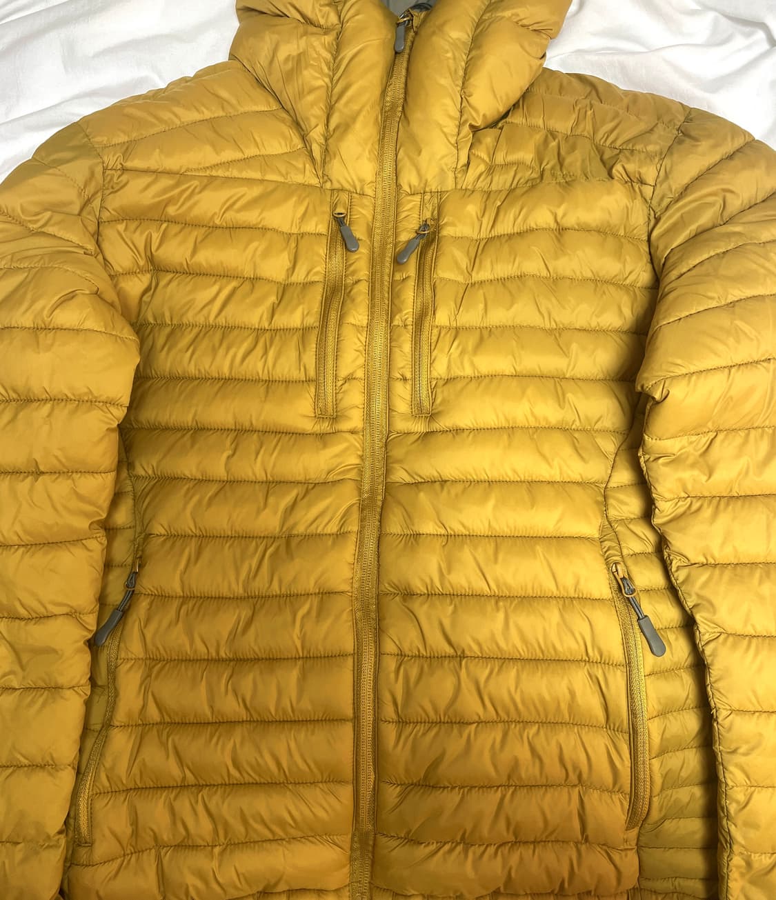 르아르 에센셜 후디드 라이트 패딩 자켓 머스타드 M 상품이미지2