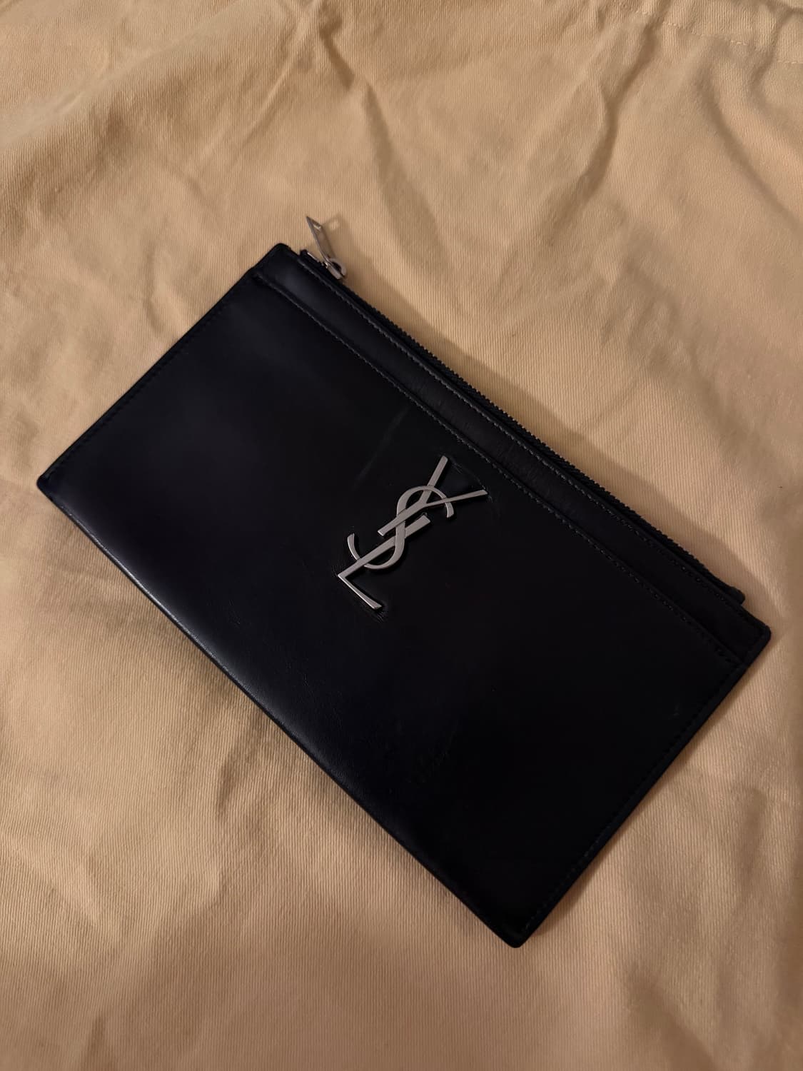 생로랑 파우치지갑 상품이미지1