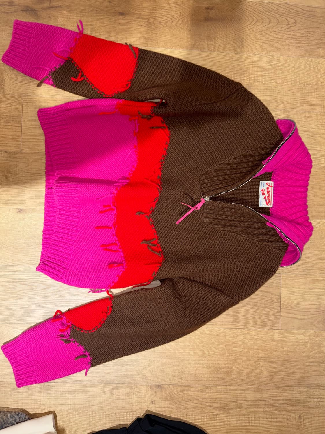 앤더슨벨 배색 니트  반집업 상품이미지3