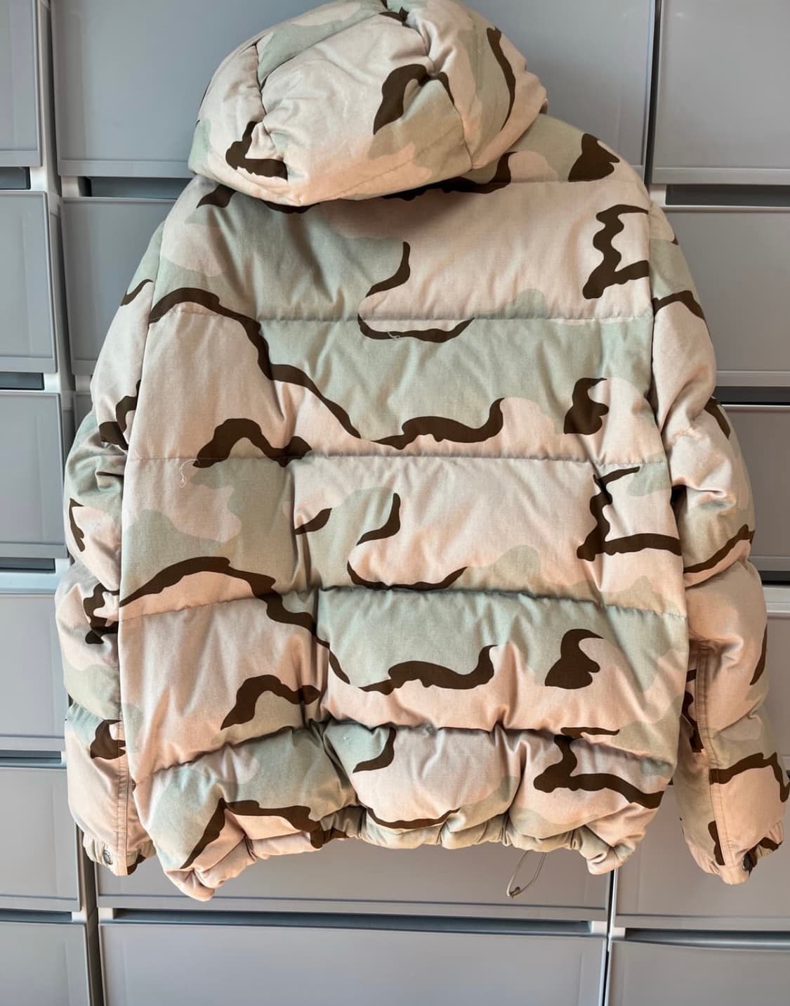 [m] 디스이즈네버댓 카모 패딩 팝니다 상품이미지6