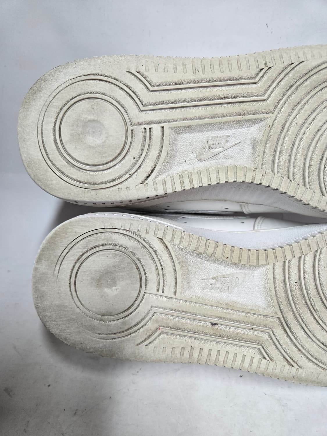 나이키 에어포스1 올백 260mm 상품이미지8