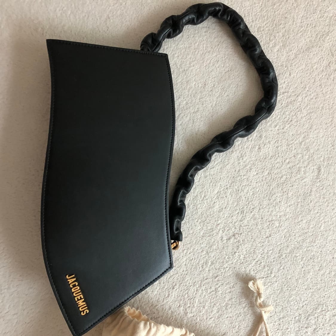 자크뮈스 la vague leather shoulder bag  상품이미지4