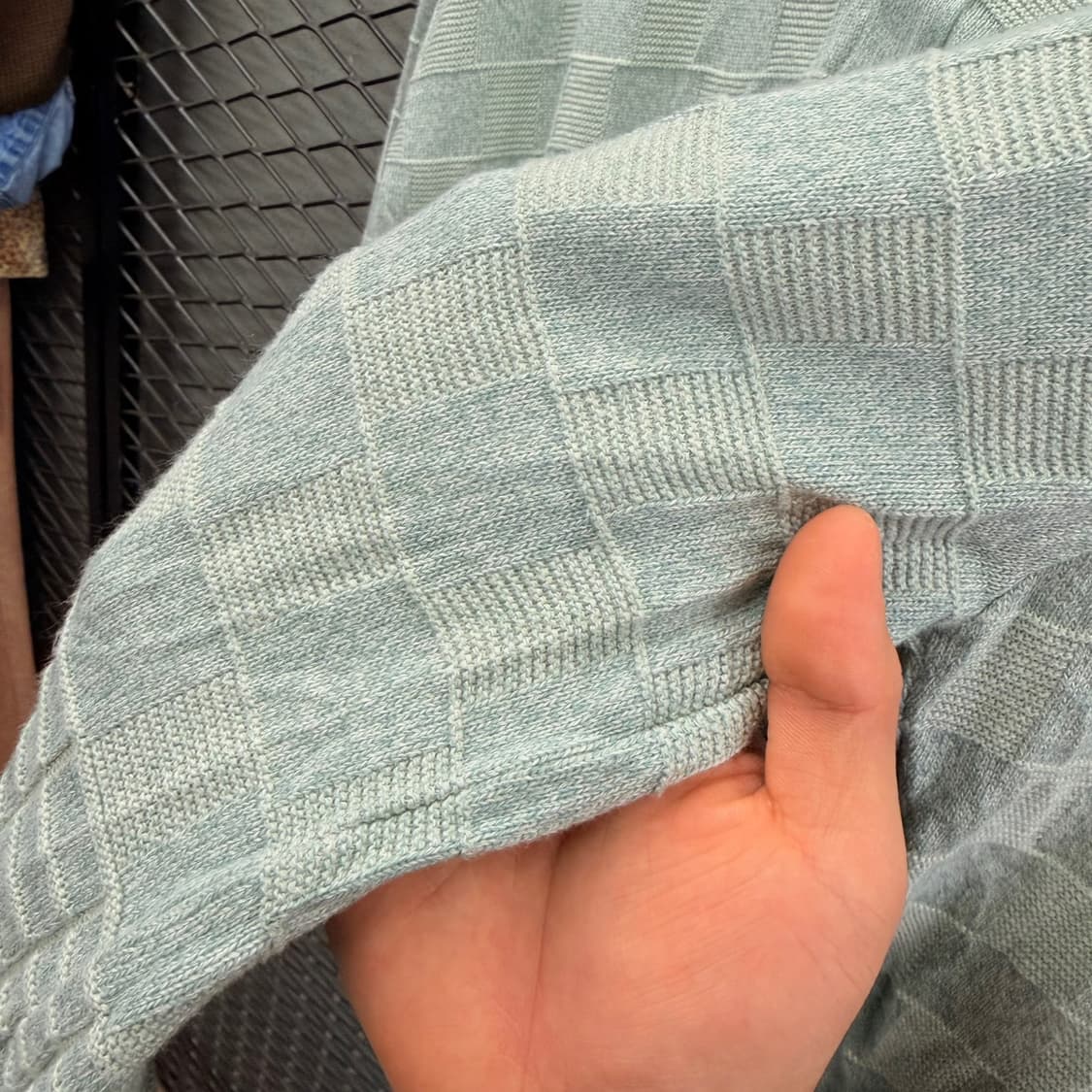 JPN VINTAGE V넥 가디건 엠보싱 라인 리버스 블록 패턴 디테일 상품이미지8