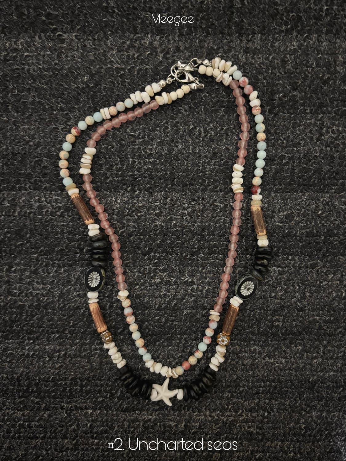 # 2. Uncharted seas: 비즈 목걸이 상품이미지1