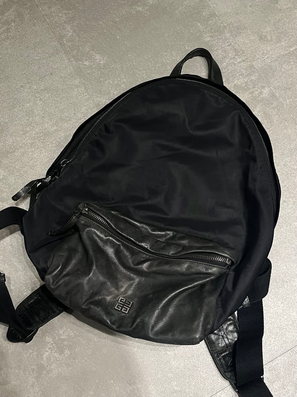 지방시 10ss 아카이브 스터드 백팩 상품이미지1