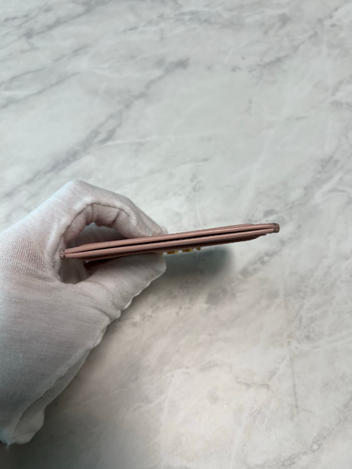 구찌 스크립트 라이트 레더 카드지갑 핑크 상품이미지3