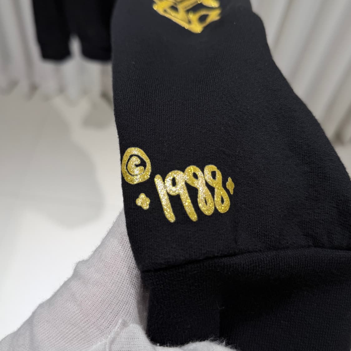 (A+/M) / 크롬하츠 1988 골드글리터 버티컬 로고 후드 상품이미지7