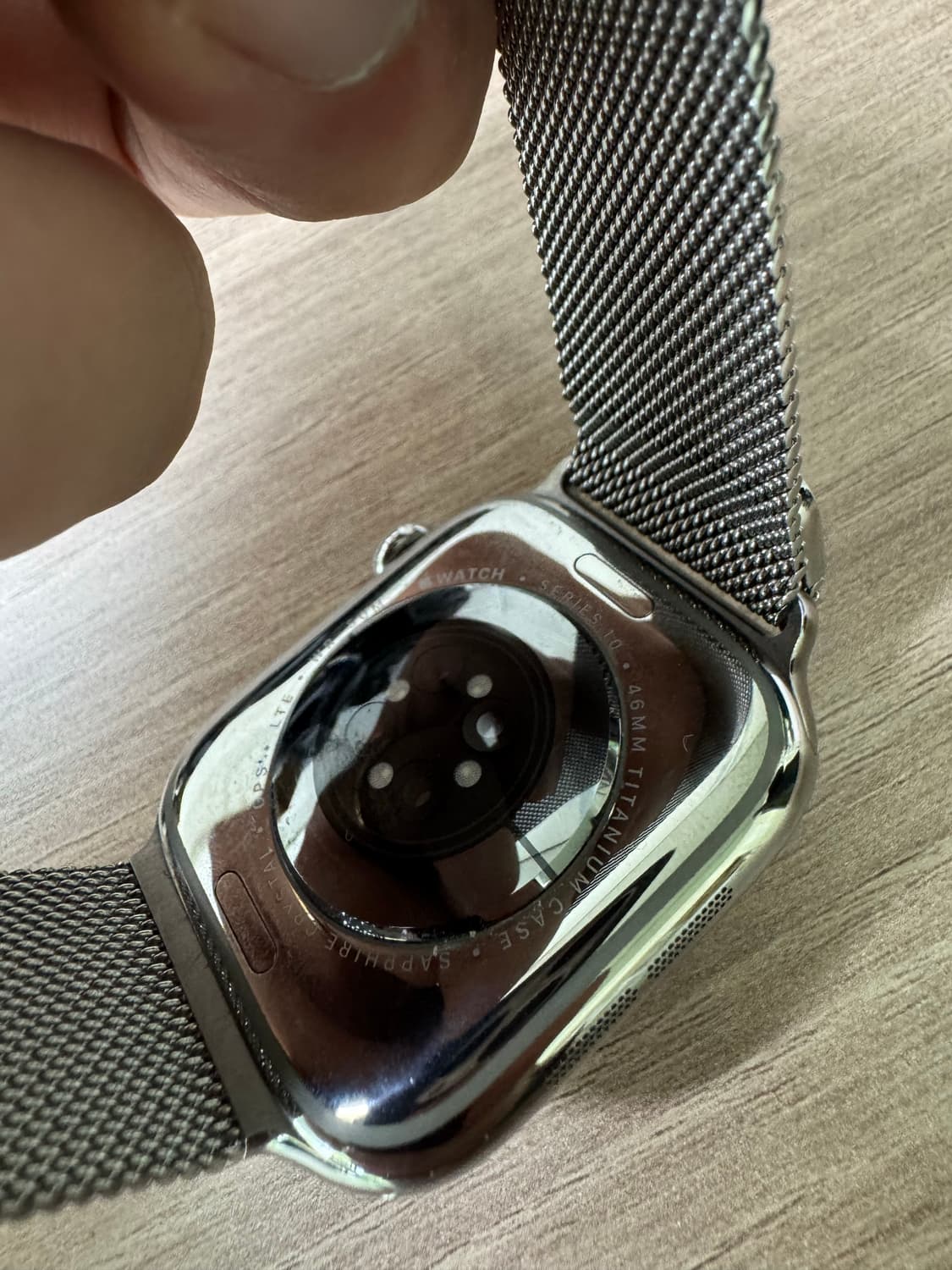 애플워치 10 티타늄 내추럴 46mm 밀레니즈루프 + 애캐플 상품이미지7