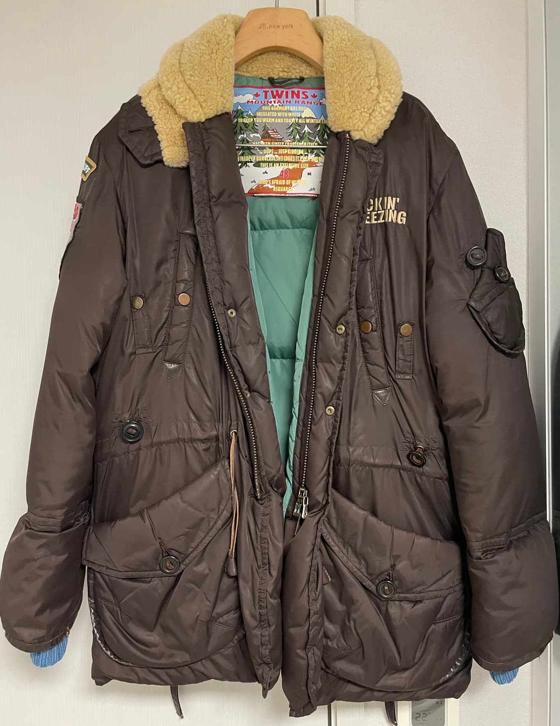 디스퀘어드 트윈스 구스패딩 48 상품이미지1