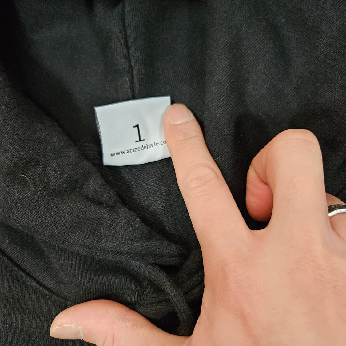 아크메드라비 페이스 후드 블랙 1 size 상품이미지9