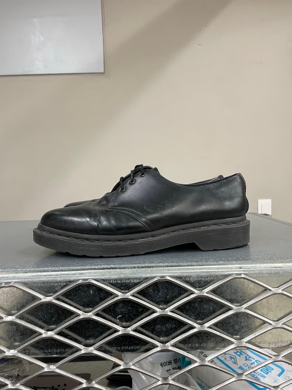 닥터마틴 1461 모노 UK7 (gr-4002) 상품이미지1