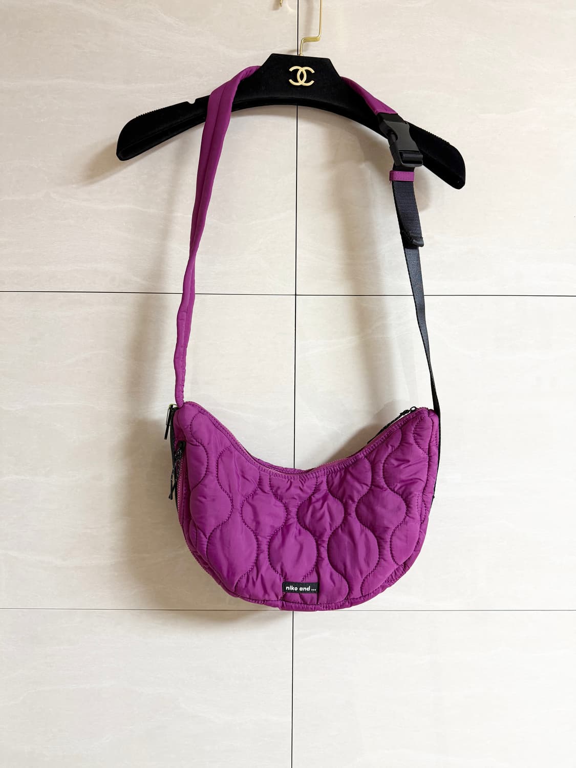 니코앤드 퀄팅 크로스백 상품이미지1