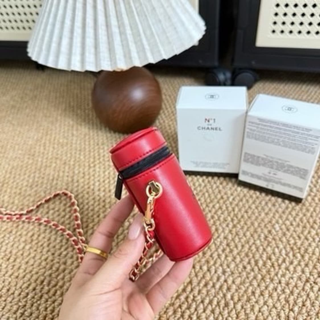 샤넬뷰티 레드 컬러 립스틱 케이스 체인백 상품이미지4