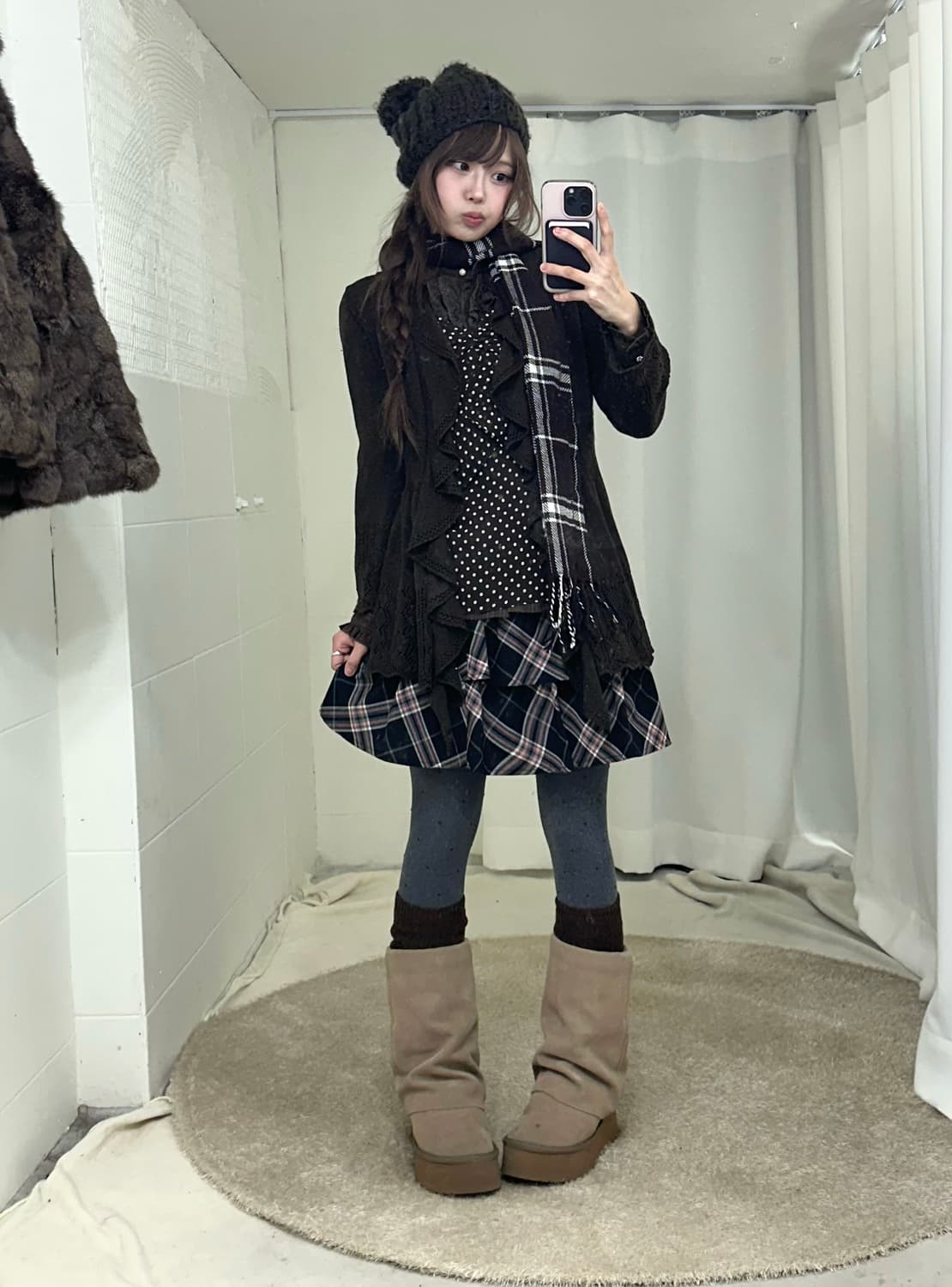 엑시즈팜 브라운 모카무스 세미갸루 그런지 퍼 코디세트 상품이미지3