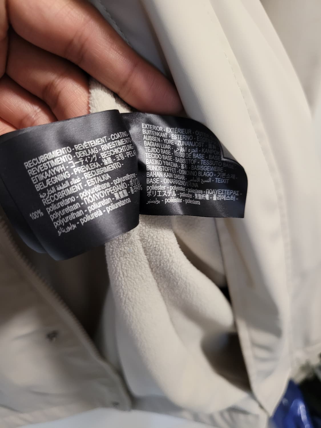 XL 비 오는 날도, 찬 바람 부는 날도 끄떡없는 ‘자라 러버 코팅 믹스 상품이미지8