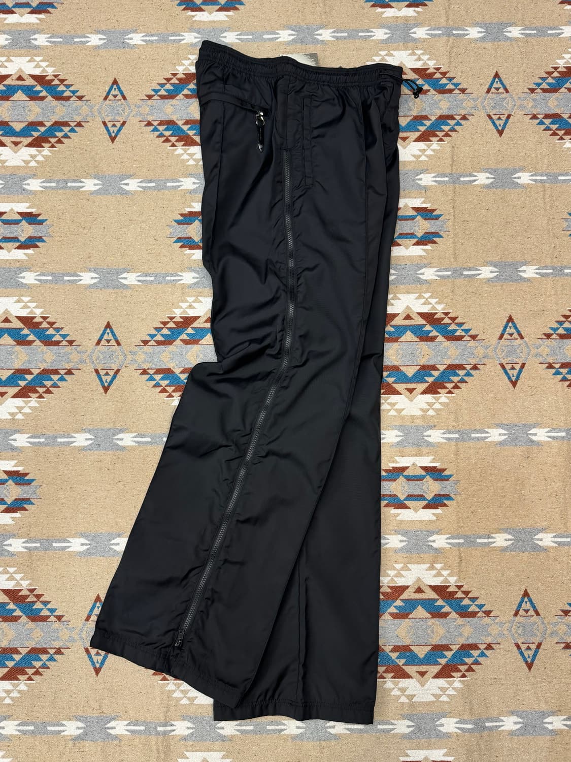 [46][M] 토가 비릴리스 나일론 OX 팬츠 블랙 상품이미지4