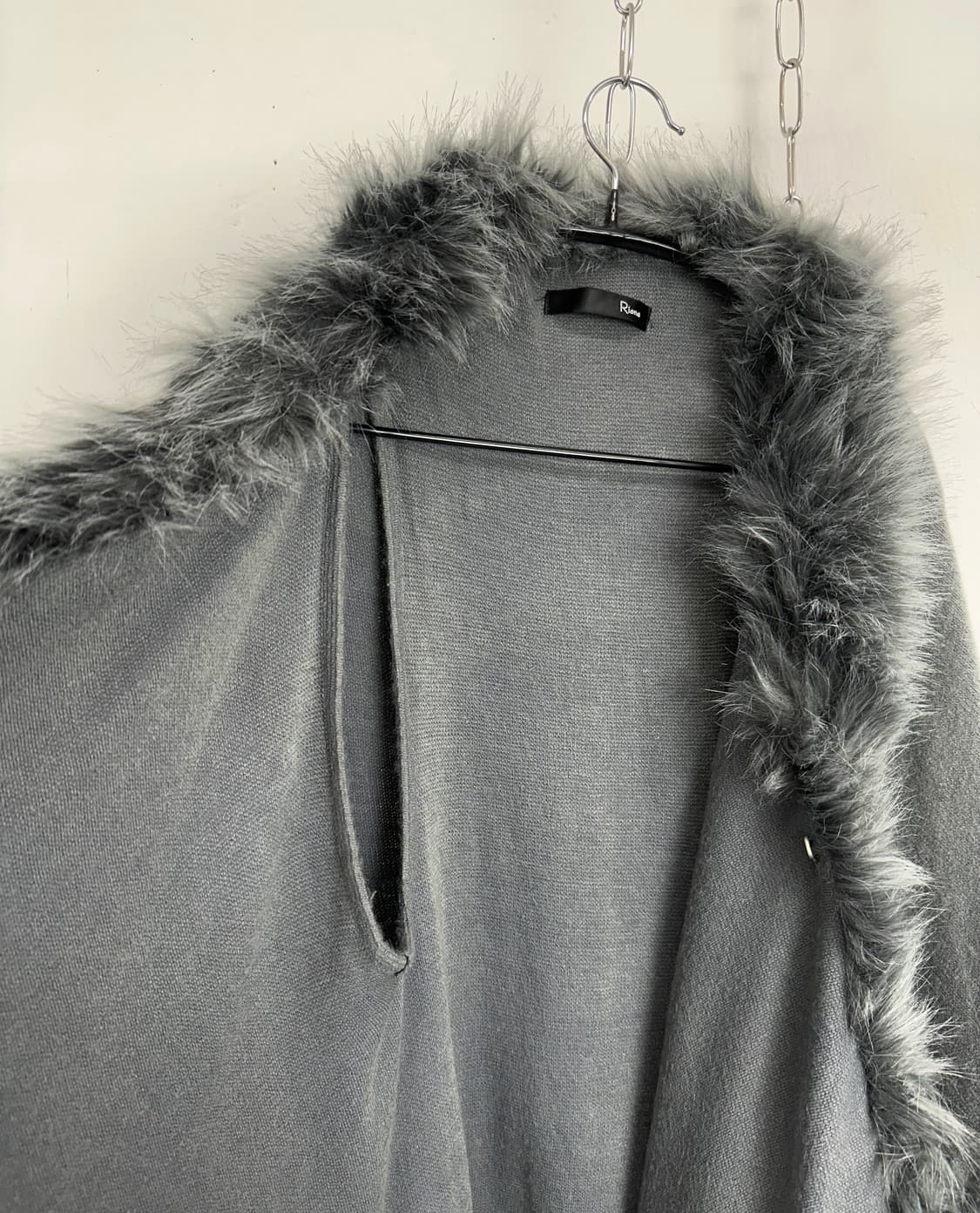 Fur Trim Grey Cape 상품이미지7