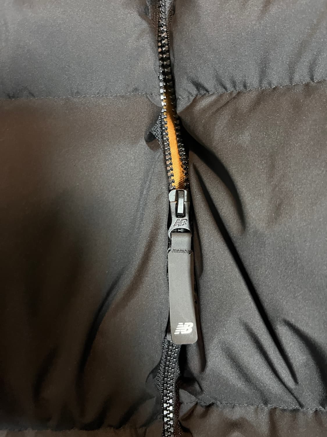 뉴발란스 숏패딩 라지(100) 판매 상품이미지4