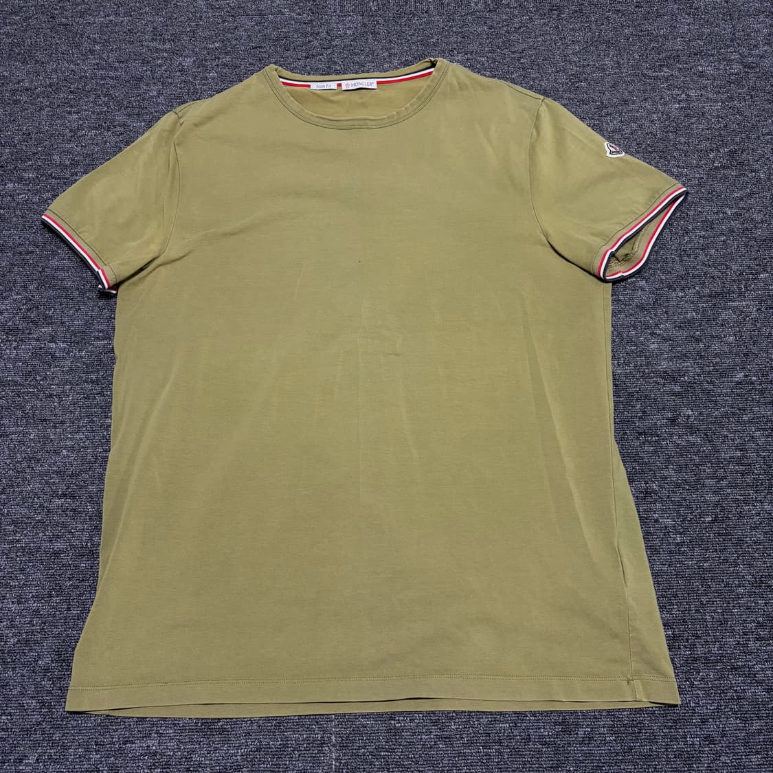 몽클레어 마글리아 슬림핏 티셔츠 상품이미지1