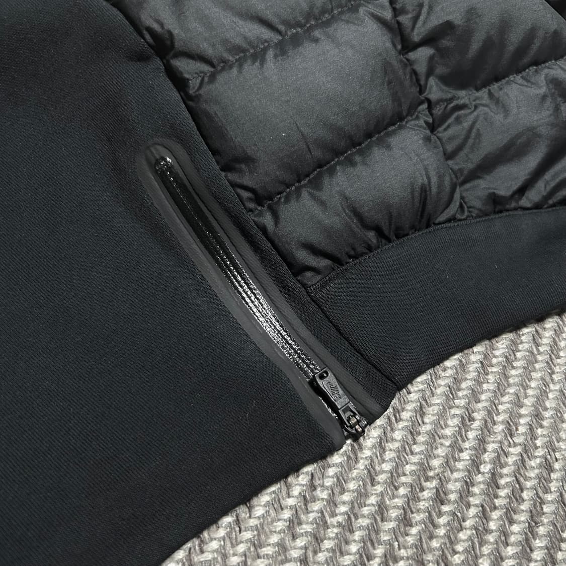 [M] Nike 나이키 테크플리스 우먼즈 다운 패디드 맨투맨 상품이미지5